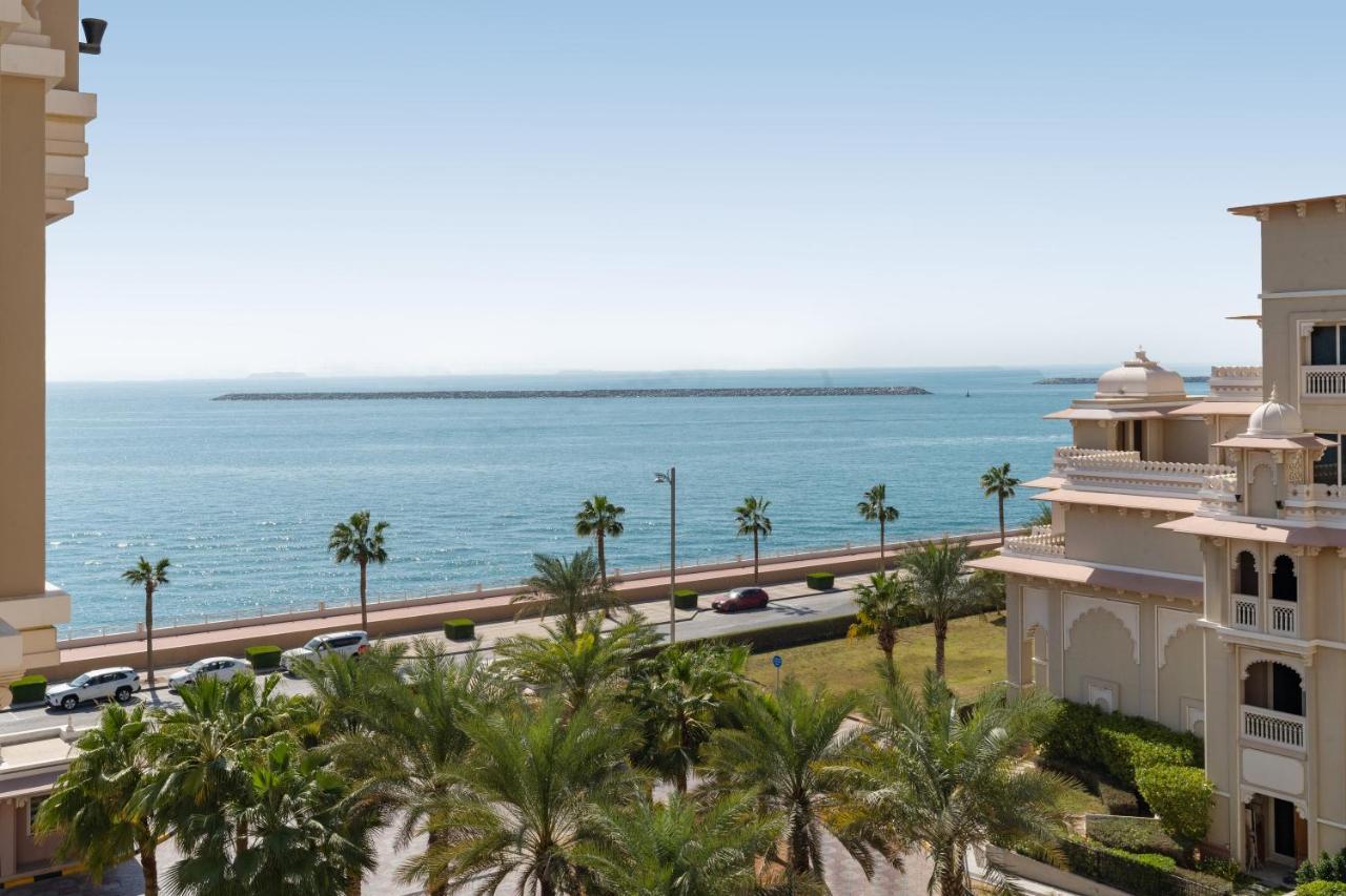 Royal Club By Rvhr, Grandeur Residence Crescent Palm Jumeirah Dubaj Exteriér fotografie